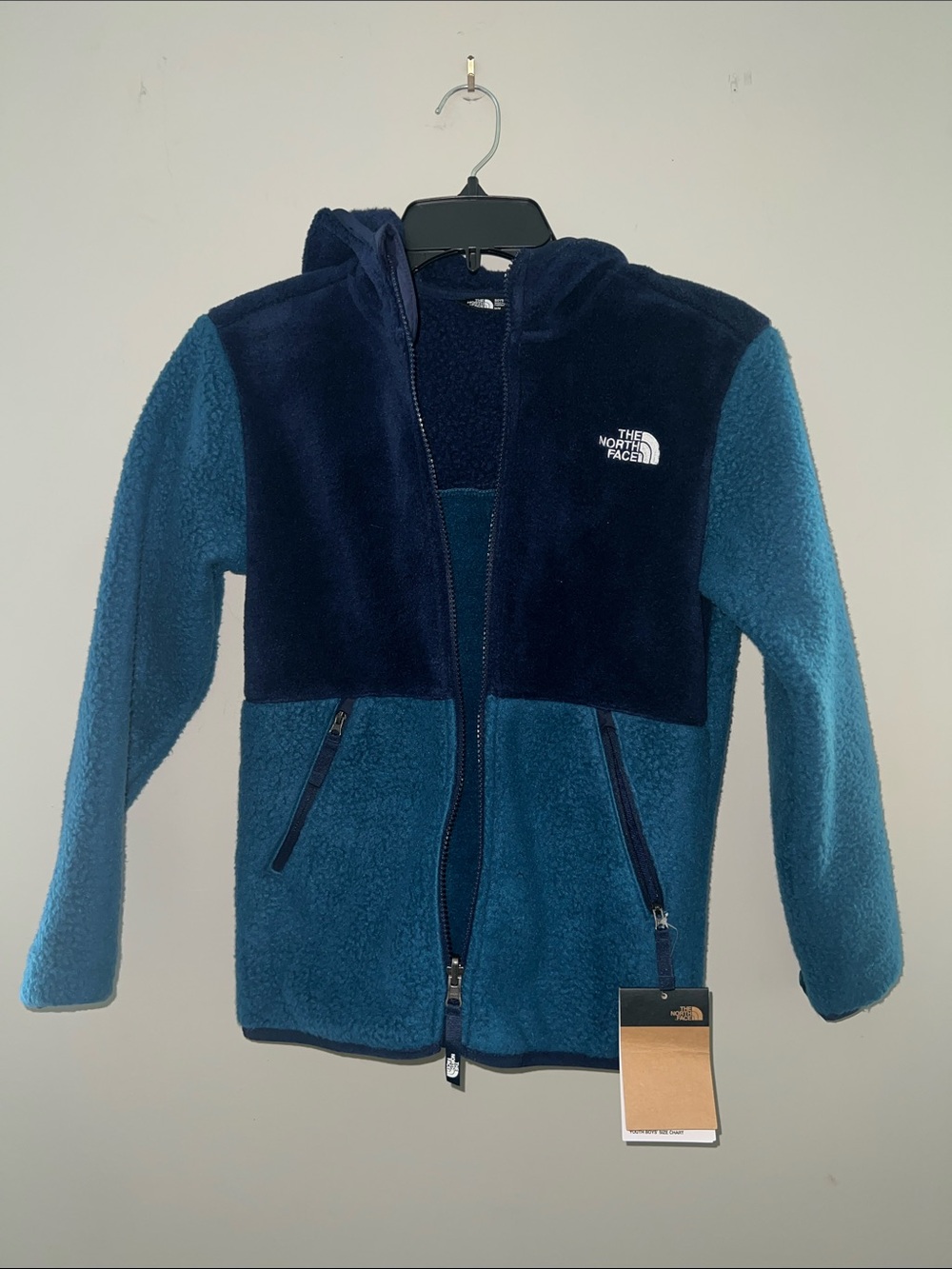 The North Face Kids Two-Tone Navy and Teal Hooded Fleece Jacket Size 10/12